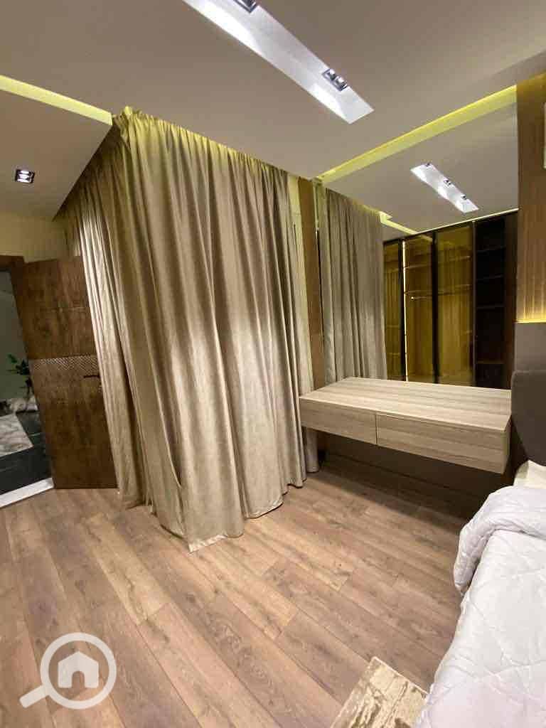 9 631b4ff9-4480-493f-8fd2-fe85ae083149. jpg