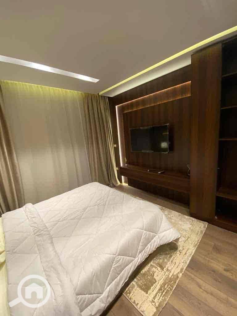 15 b4003c21-896d-45b0-9980-33be9bb7ab43. jpg