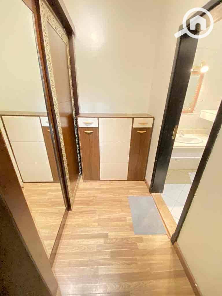 22 19d73c1f-6c38-4081-9f15-43676be42e77. jpg