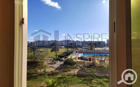 فلیٹ 4 غرف نوم للايجار في سموحة، الإسكندرية - 01. JPG