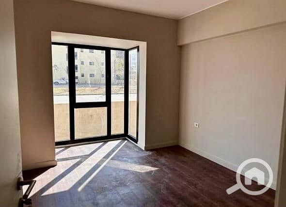 10 WhatsApp Image 2026-01-06 at 3.24. 41 PM (1). jpeg