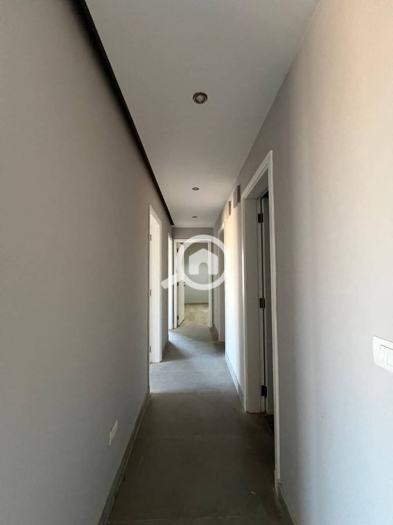 9 48cc64ed-7d01-4208-a150-ee4a2788b75c. jpg