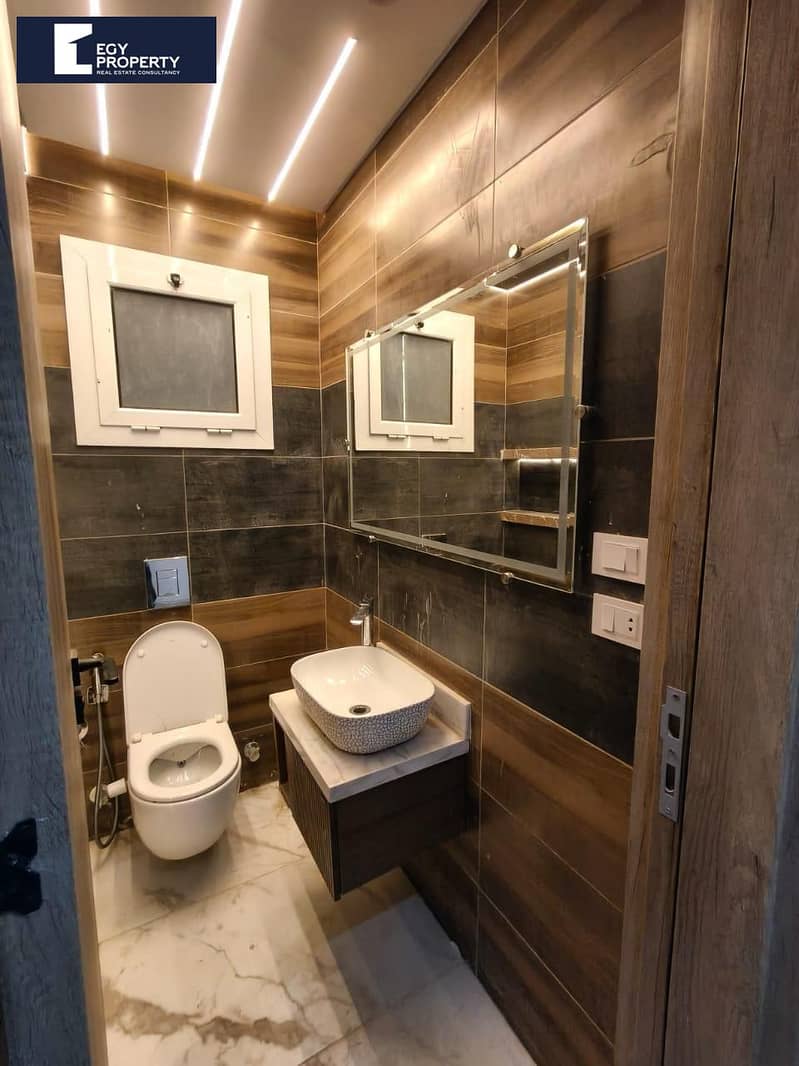 16 _files_WhatsApp Image 2025-12-28 at 7.28. 42 AM (4). jpeg