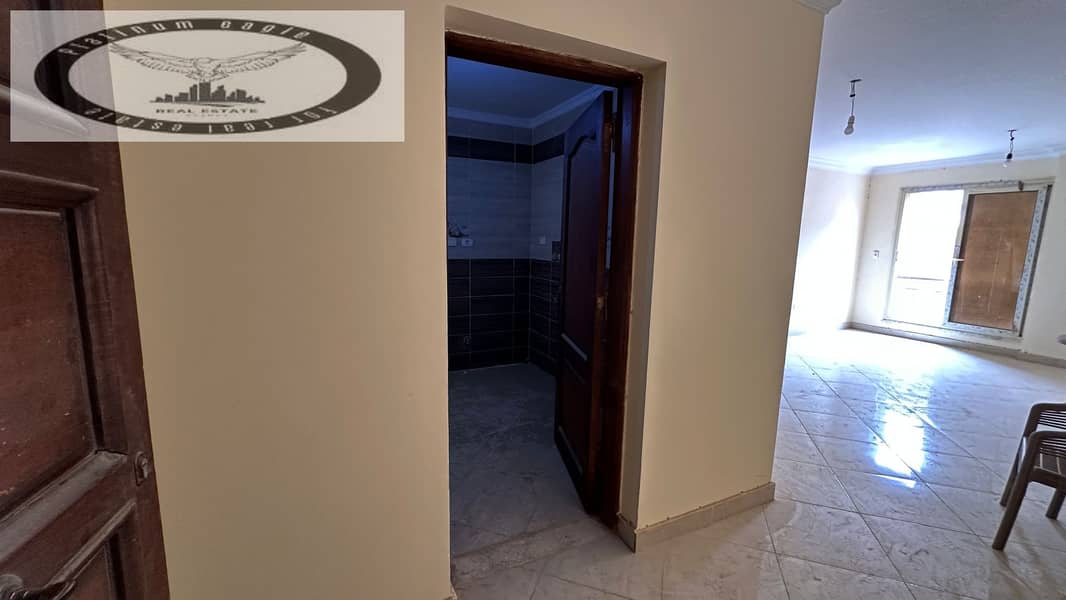 10 65bd58d0-f97f-40ac-a88d-7fab6bc0b94a. jpg