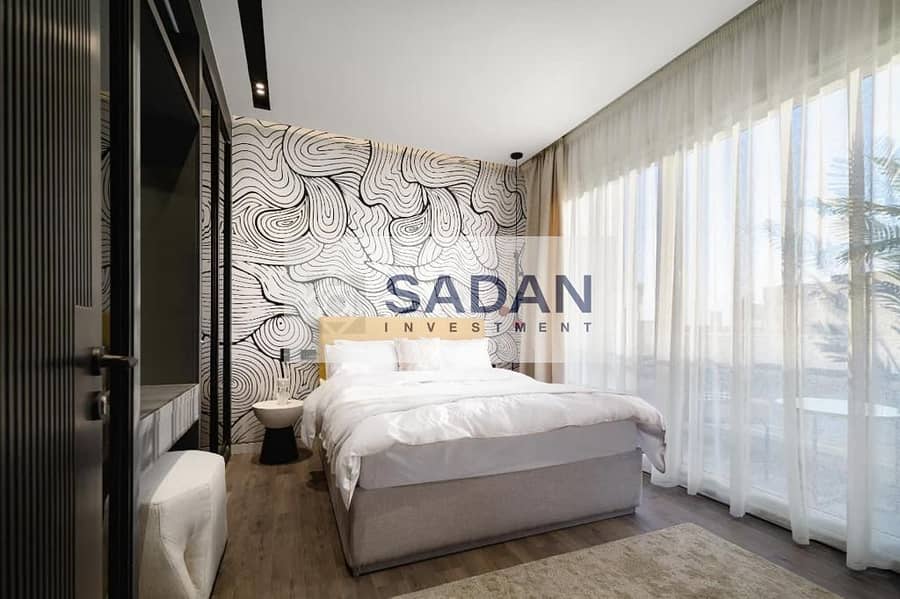 2 b8ed97dc-35b0-4a00-adcd-18c3bff4c145. jpg