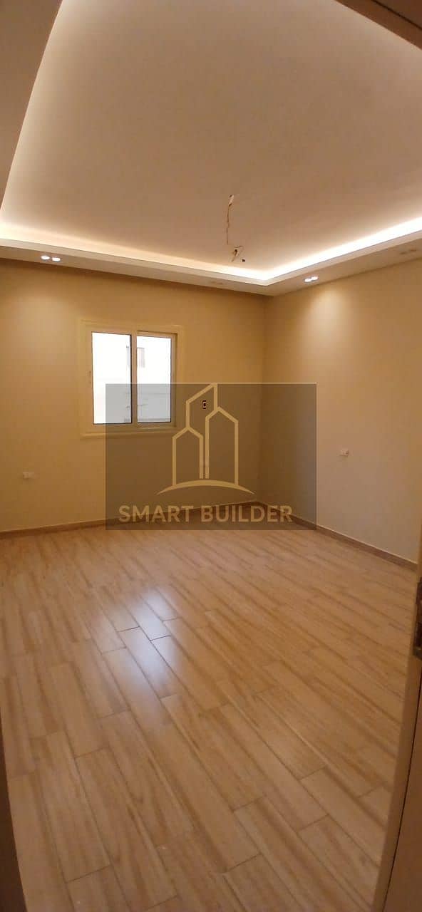 5 WhatsApp Image 2026-01-06 at 2.49. 15 PM. jpeg