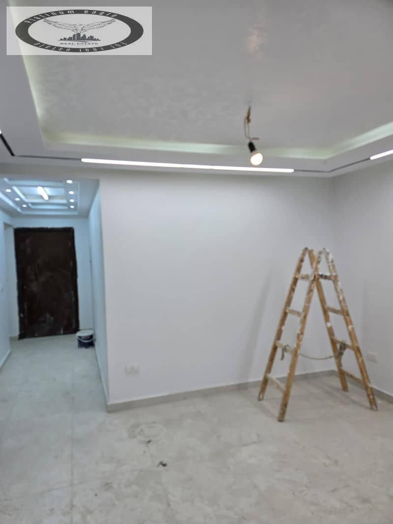 3 f5befb06-8e5b-476f-9d9d-a80cc6602b7a. jpg