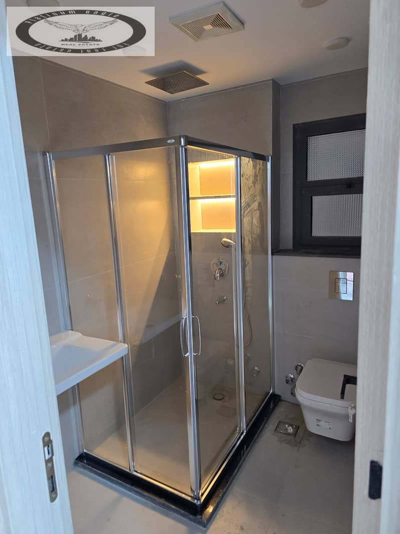 10 7aaf43c4-8fa9-4dba-be6c-a095a1f026fb. jpg