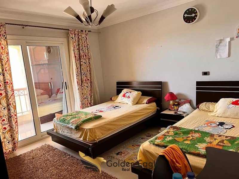 14 e33ebf26-2238-44c0-b8da-863cdf548e30. jpeg