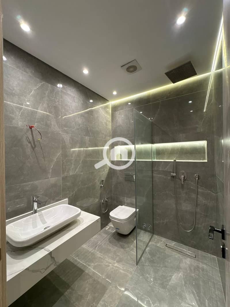 7 135           . jpeg