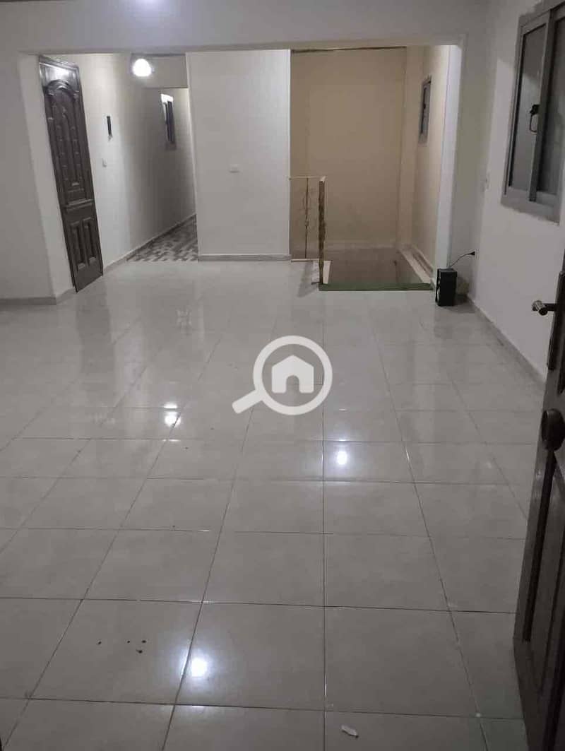 3 a9483bb9-c709-4cbd-96b3-1153201e1d03. jpg