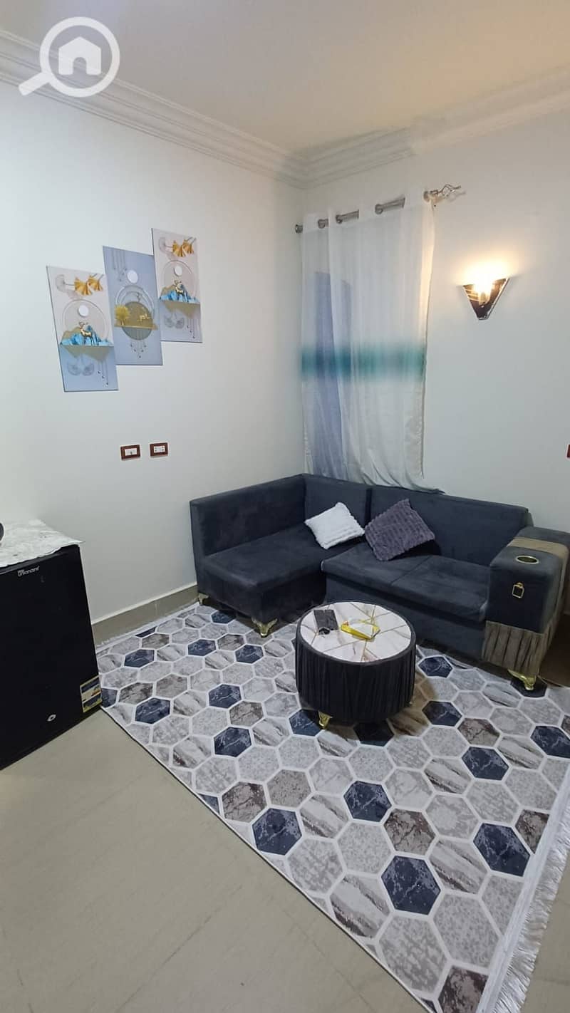 9 d82beec0-33a1-4781-858e-7efdc05f7e94. jpg