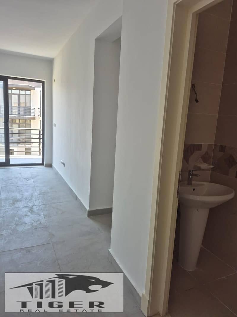 19 WhatsApp Image 2026-01-06 at 3.59. 58 PM. jpeg