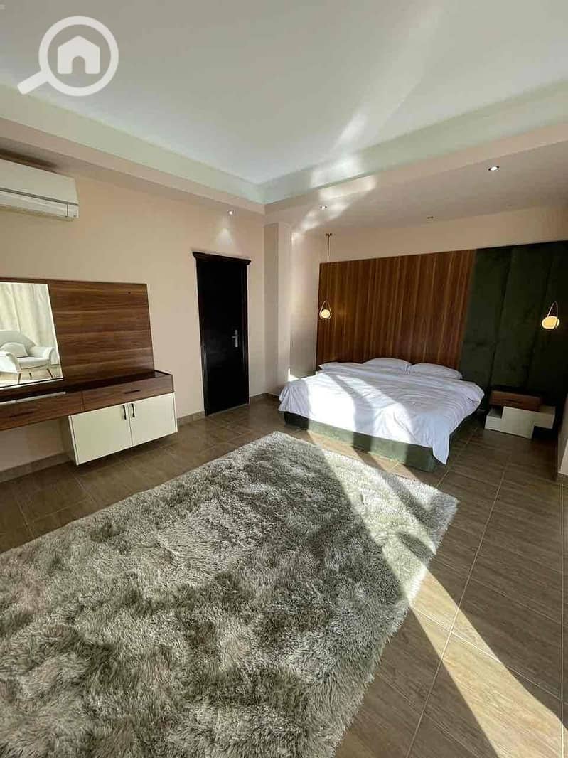 15 604da26e-c6c8-4606-94d9-bbd3dec26056. jpg