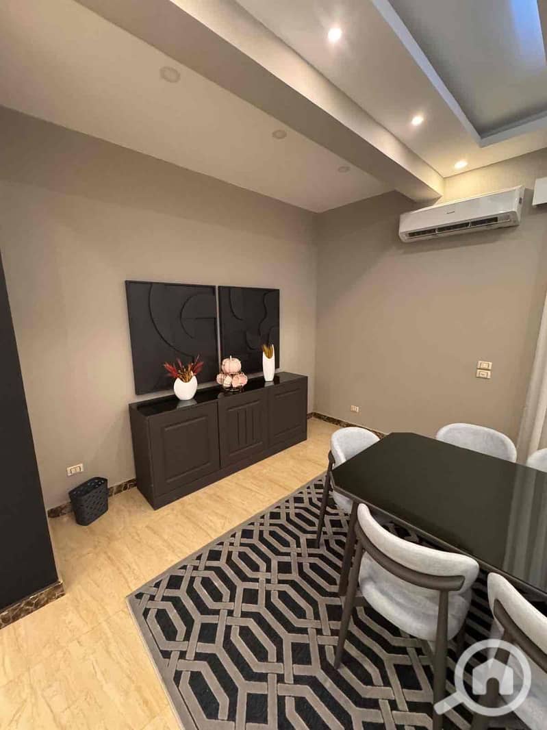 26 5da8fe5e-793f-472f-91b4-924ad8585601. jpg