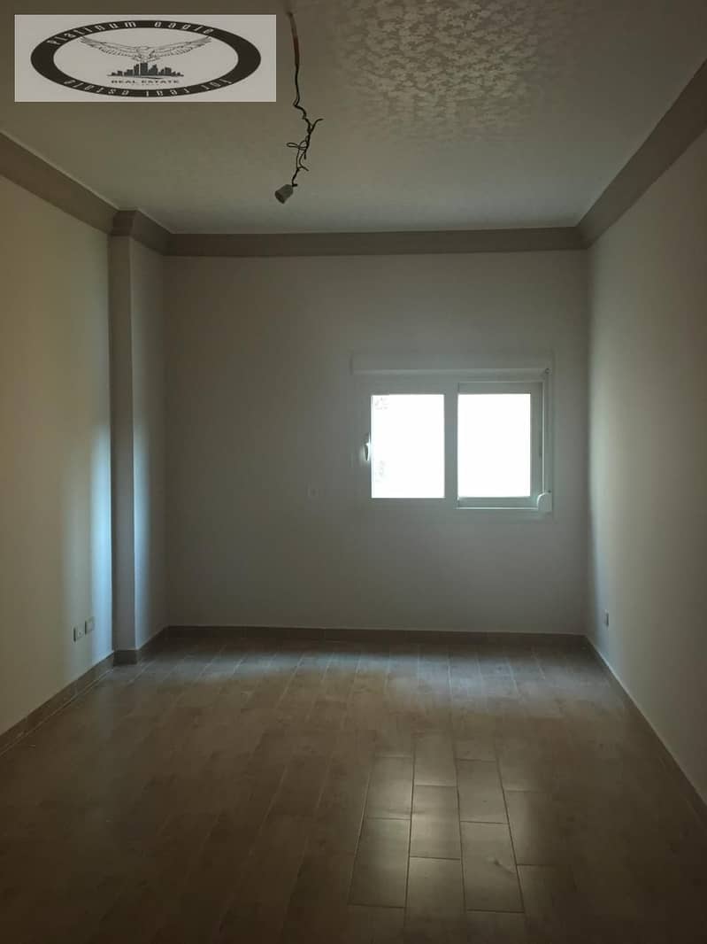 6 f468fb33-6b4d-4eae-9fdb-98ac5ce314e3. jpg