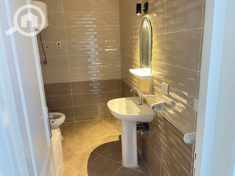 5 WhatsApp Image 2025-12-31 at 2.53. 14 PM (1). jpeg