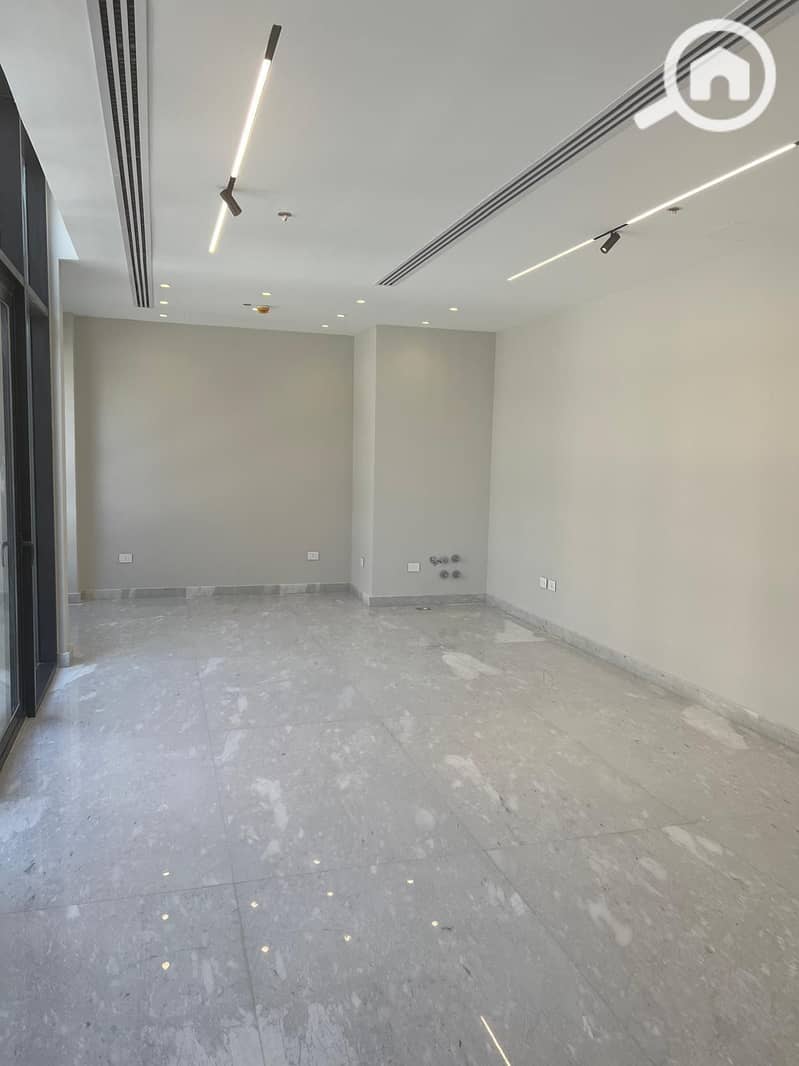 4 608662382_122246486612084594_550185740935428421_n. jpg