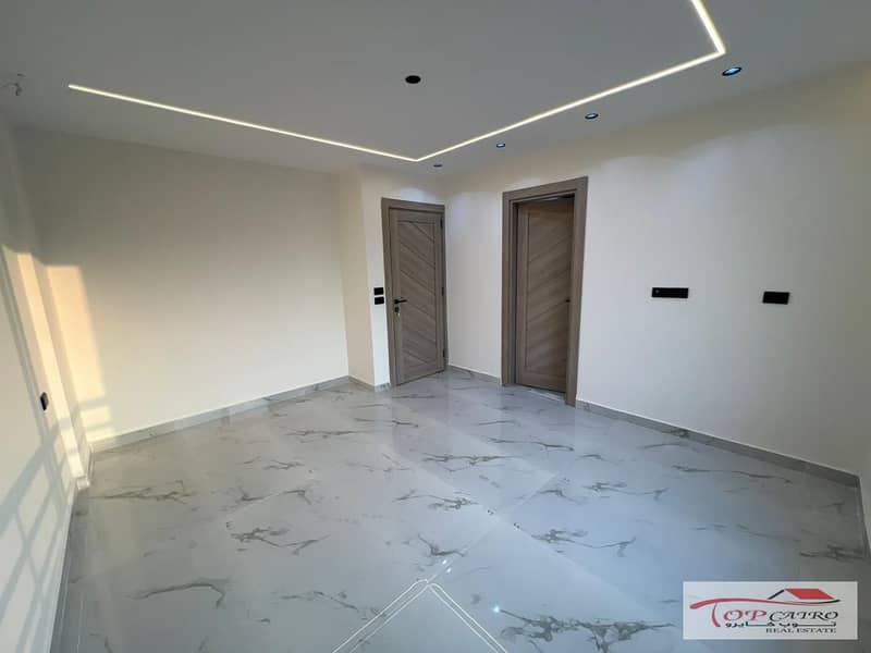 11 WhatsApp Image 2026-01-05 at 10.07. 38 PM. jpeg