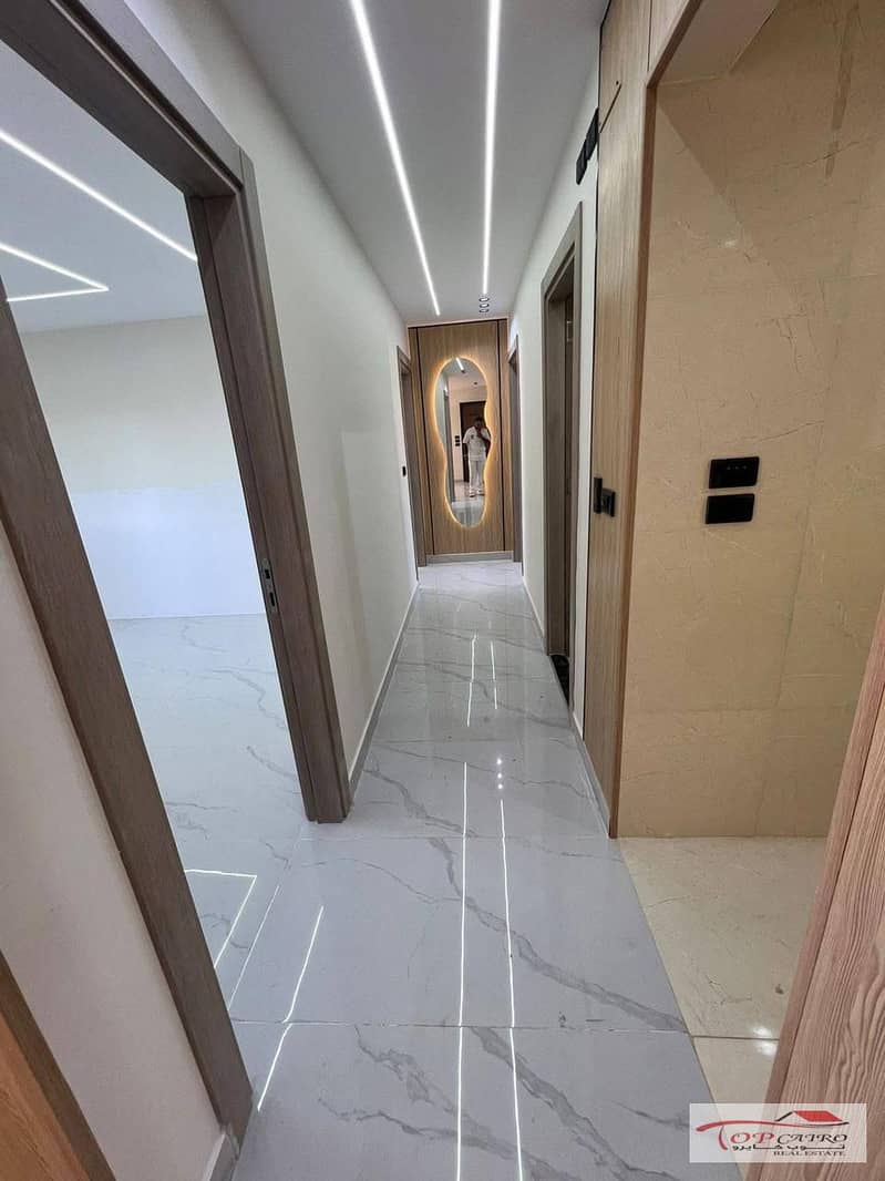 12 WhatsApp Image 2026-01-05 at 10.07. 39 PM. jpeg