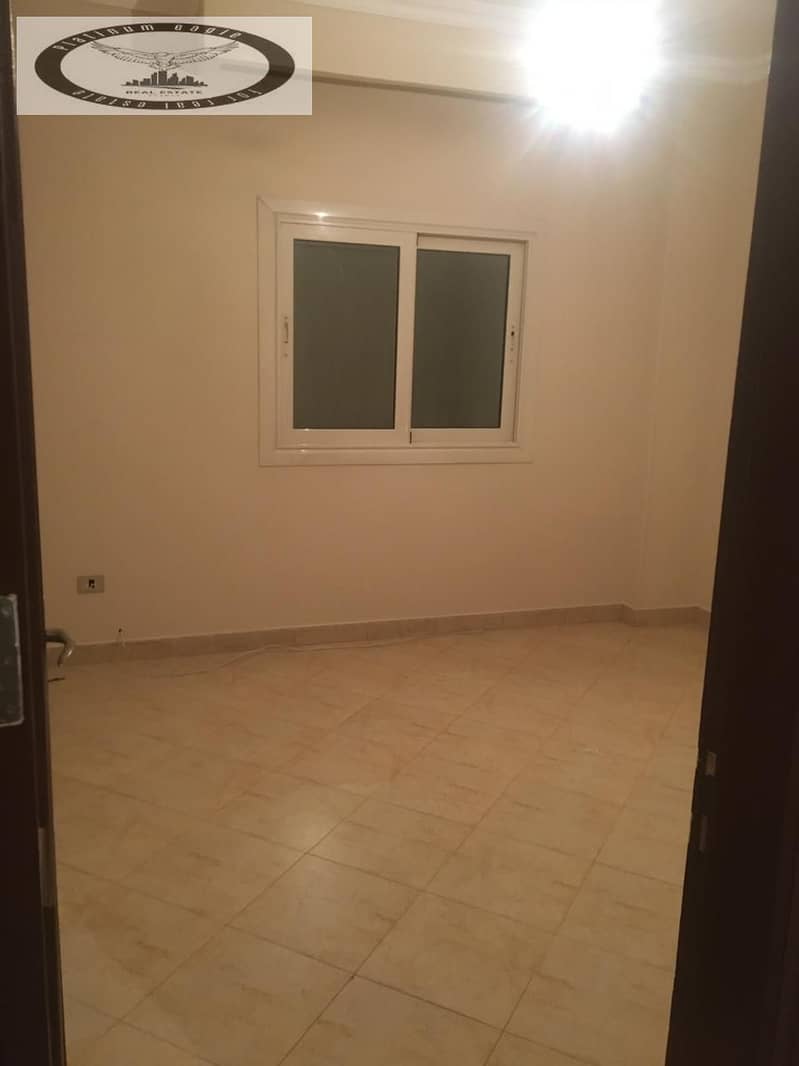 7 b9da7877-85c7-4bbb-b9ad-c8a6e2fe2087. jpg