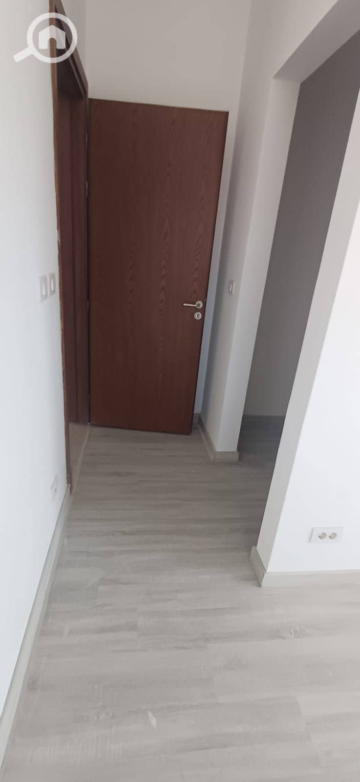 16 8dfbe718-88aa-40a4-a6dc-4b1f1fc71613. jpg