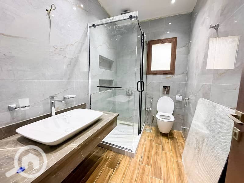 12 599927750_1426304049540011_4238834019512167842_n. jpg