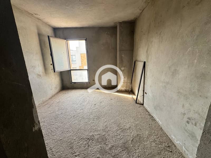 3 WhatsApp Image 2026-01-06 at 15.41. 08 (3). jpeg