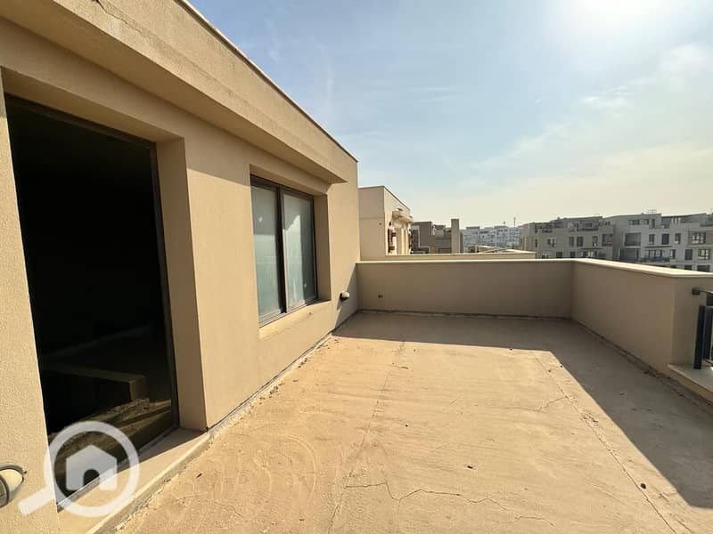 6 WhatsApp Image 2026-01-06 at 15.41. 08 (12). jpeg