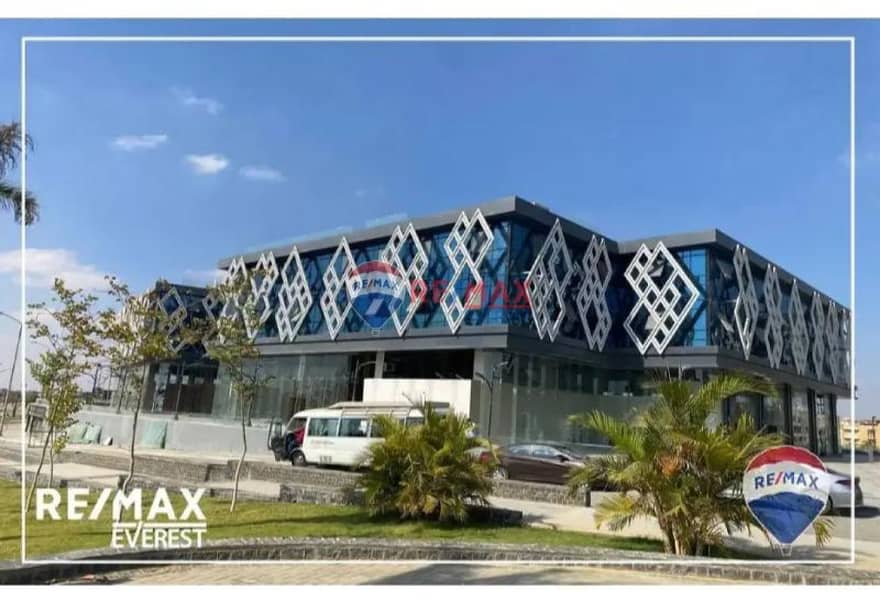 8 b63fb1bd-7f25-43ce-ab90-2ff75495c00a. jpg