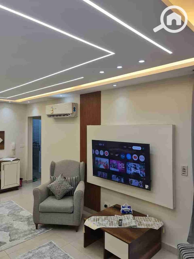 1000975297. jpg 1000975297. jpg