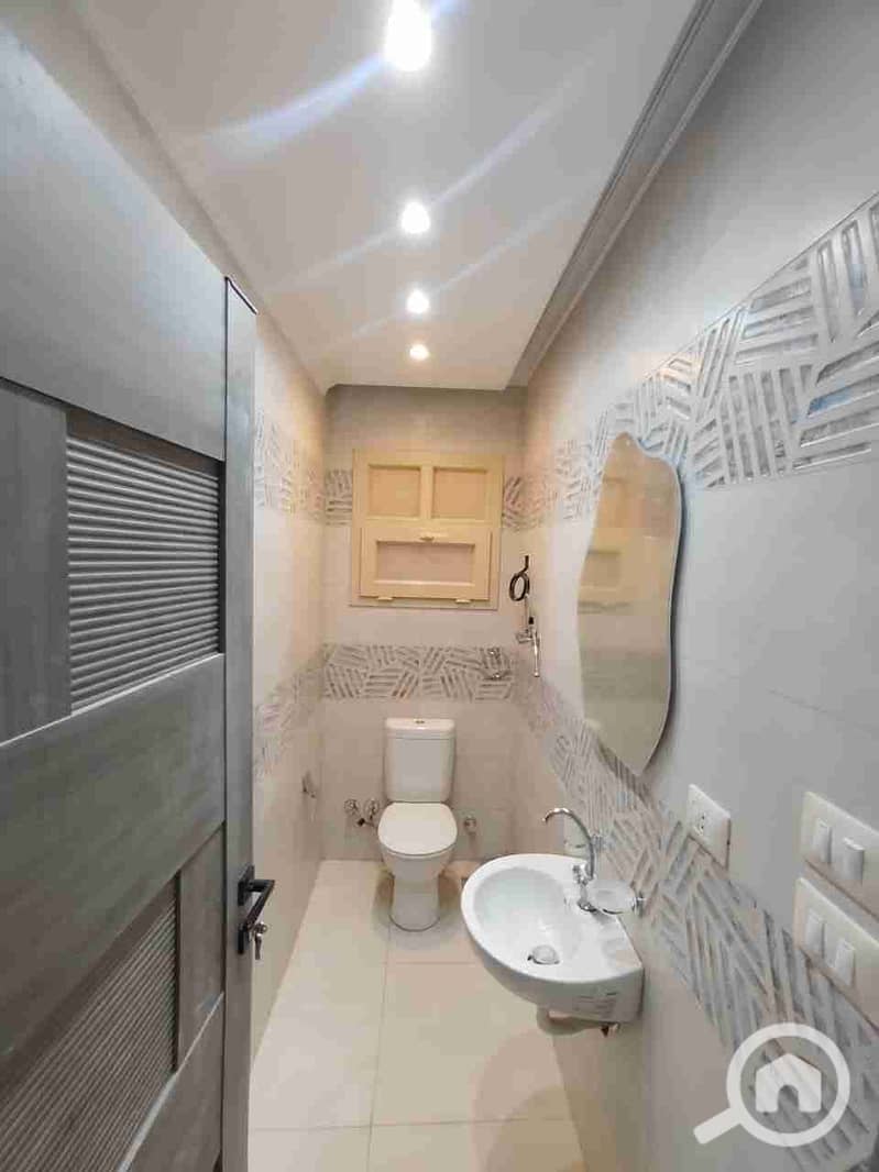 1000852154. jpg 1000852154. jpg