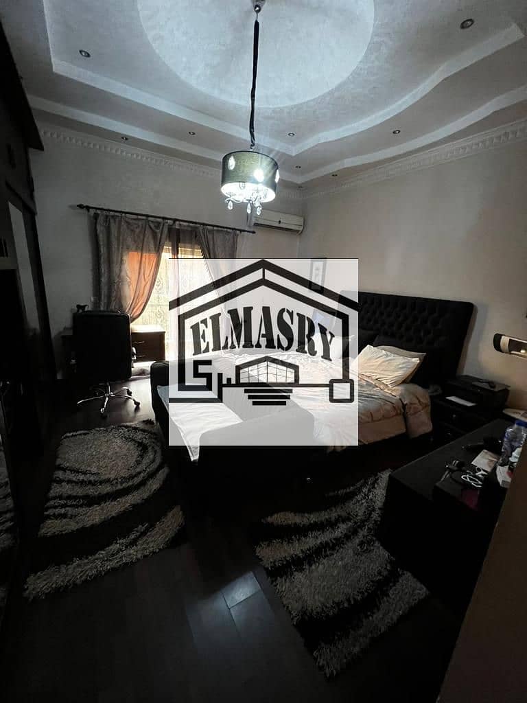 4 4ad6d687-4515-4218-9c4f-a0ea3ae52b61. jpg