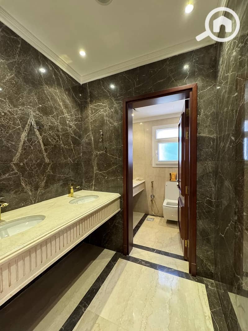 8 WhatsApp Image 2025-10-02 at 12.08. 53 AM (2). jpeg