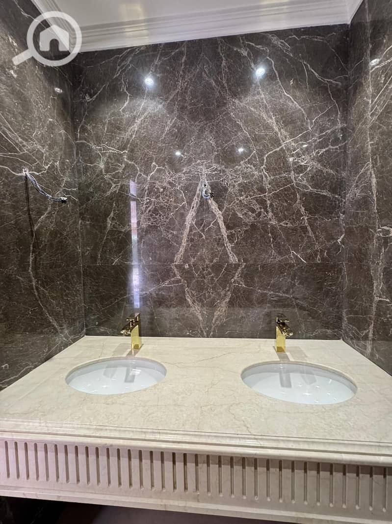 9 WhatsApp Image 2025-10-02 at 12.08. 53 AM. jpeg