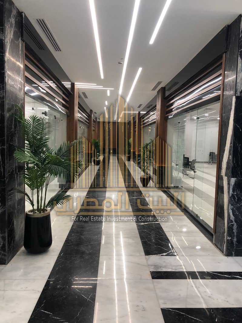 3 U600585 (13). jpeg