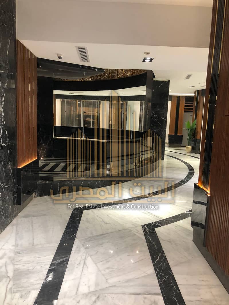 6 U600585 (16). jpeg