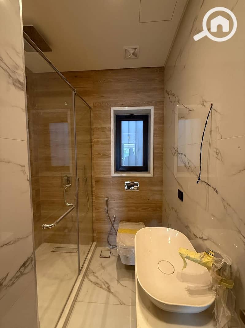 10 WhatsApp Image 2025-12-18 at 5.02. 40 PM. jpeg