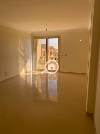 شقة 3 غرف نوم للايجار في الشيخ زايد، الجيزة - 1. jpg