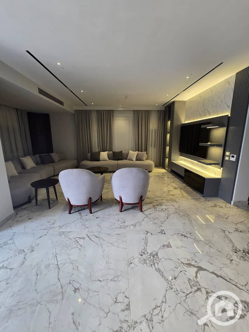 7 9dc9b26d-6492-4824-b39d-5f6d8d5b6552. jpeg