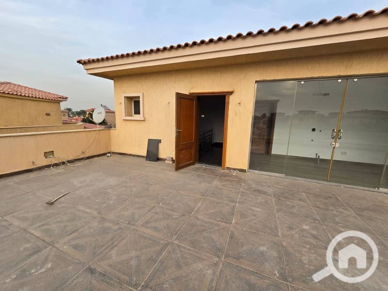 10 46b1c7f6-1e5d-44a1-a770-782b256d291b. jpeg