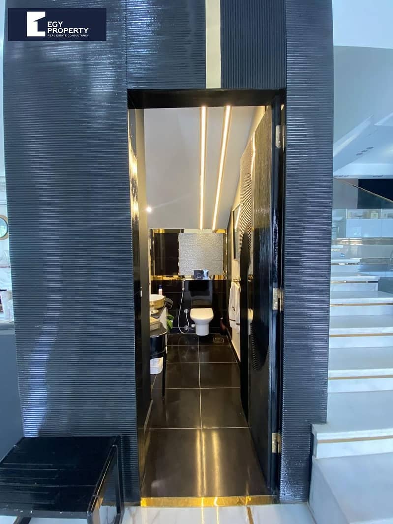 6 _files_e8385067-5551-46ee-9d70-614de04dc770. jpeg