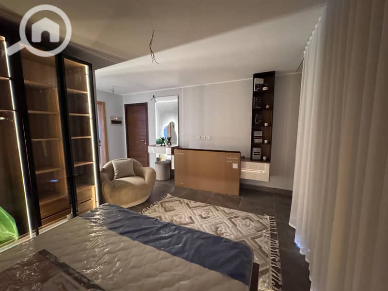 6 b6542523-0dce-42bd-aff9-d47dabad01f9. jpg