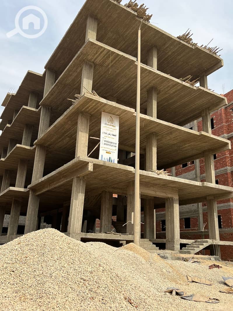 4 7c407c18-a9e2-490c-9cd1-0e37ecca2da3. jpg