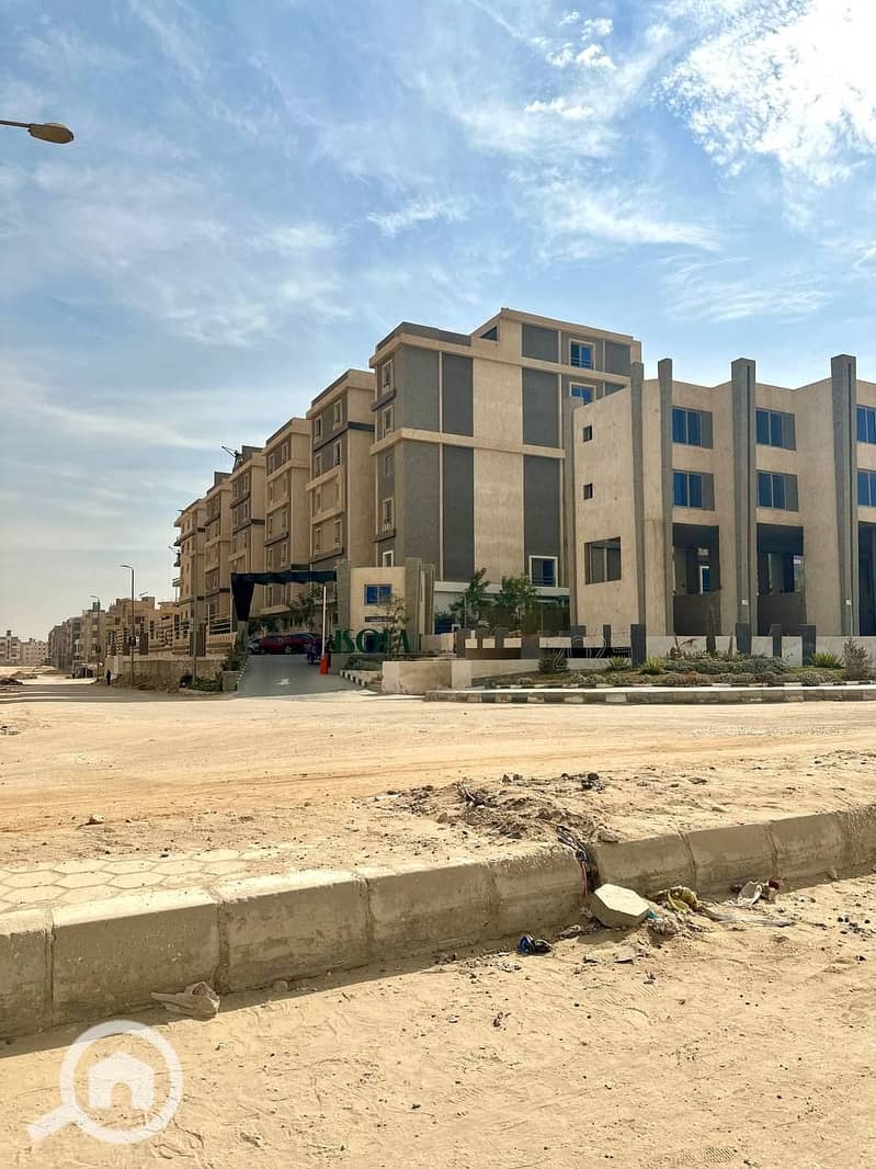 10 7e42cf51-a902-40f4-adf8-bce510d808c5. jpg