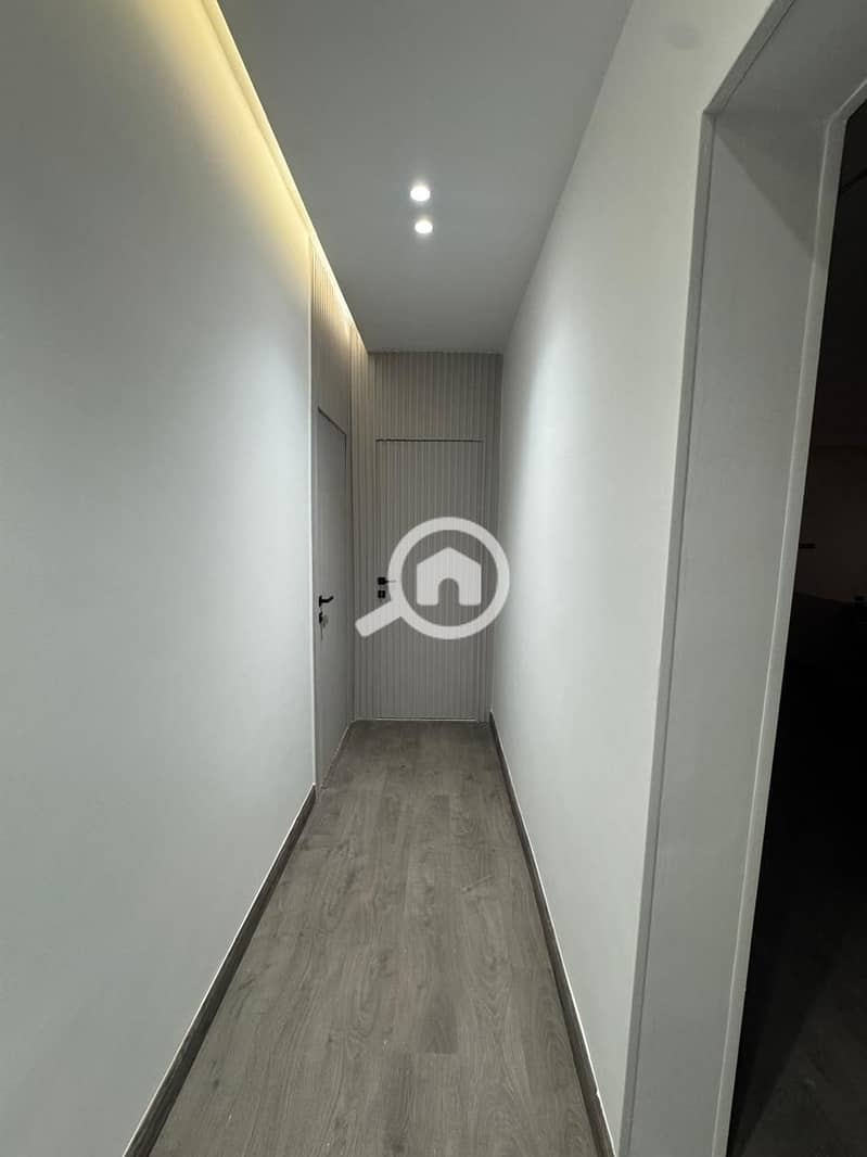 10 WhatsApp Image 2026-01-06 at 4.40. 00 PM (1). jpeg