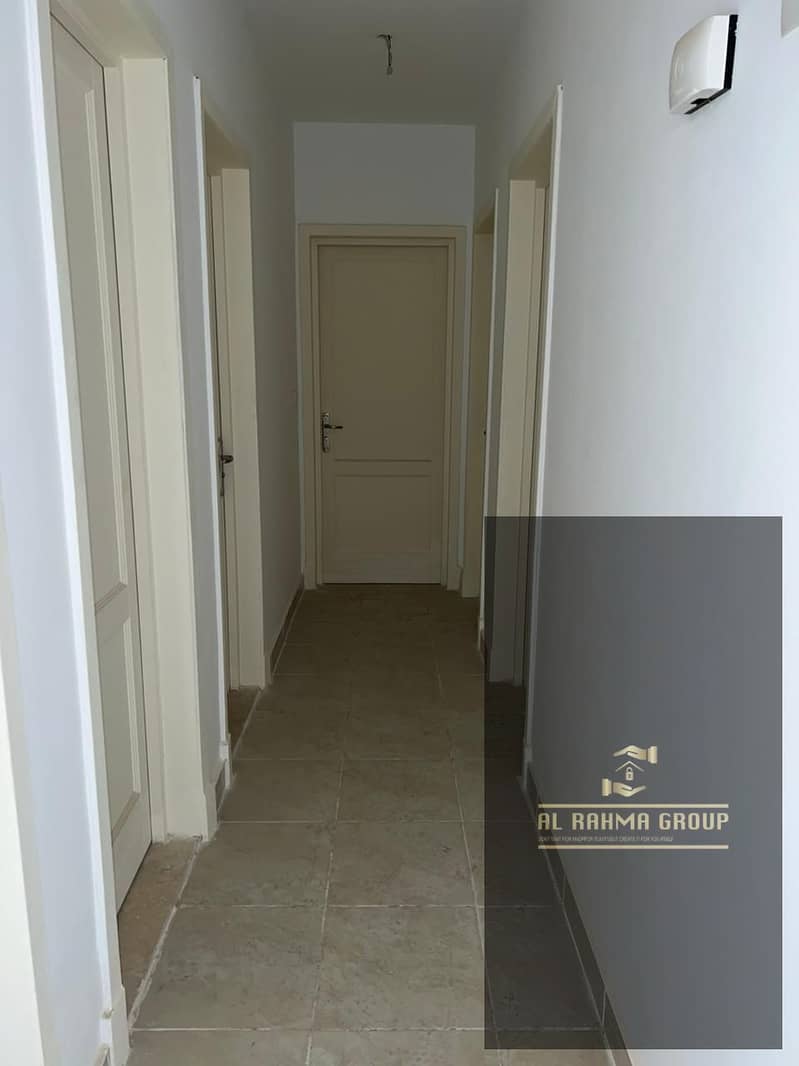 4 WhatsApp Image 2026-01-06 at 4.43. 17 PM3. jpeg