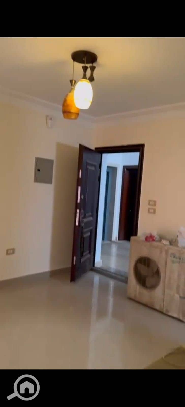 4 29fc5a5d-859b-403b-b824-a7d99594422b. jpg