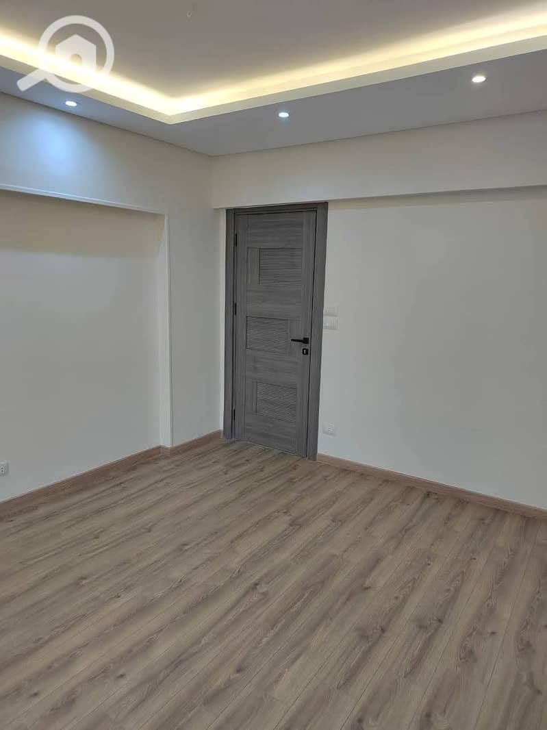 7 026ffb8a-71ce-443d-bd45-ae4885a2f1fa. jpeg