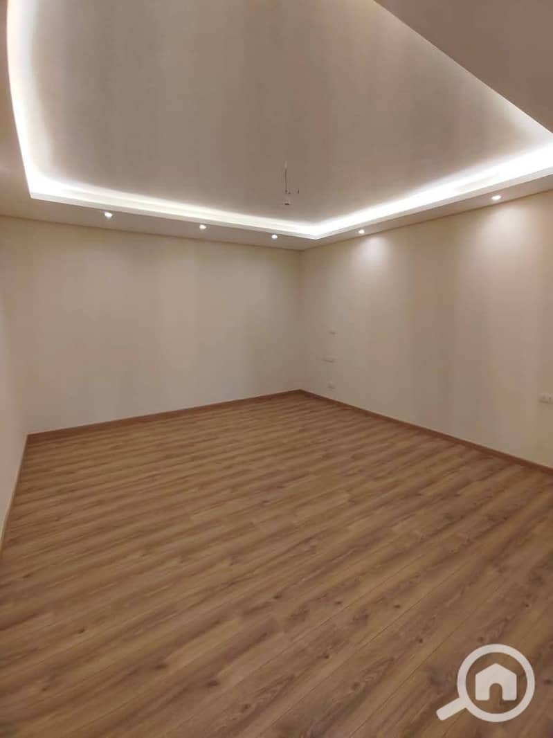 9 5354dab1-edf2-49a1-b27b-b1056bdbcda8. jpeg